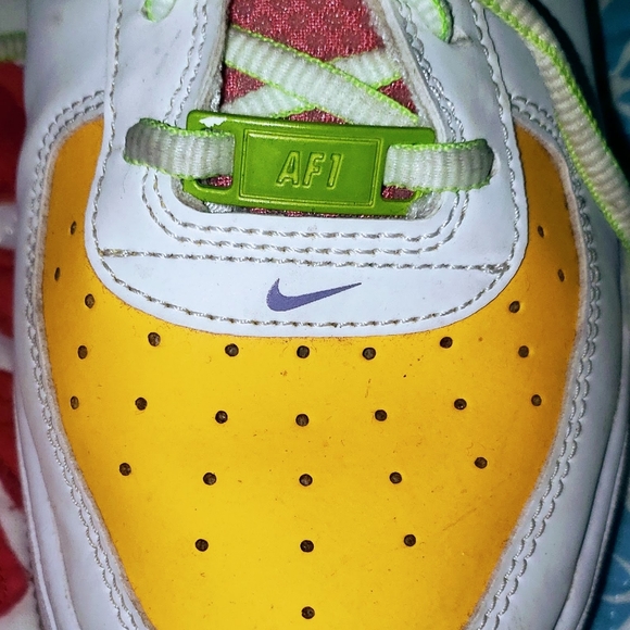 NIKE AIR FORCE 1 6.5Y = WOMEN'S 7.5-8 SPACE PURPLE - Picture 14 of 14